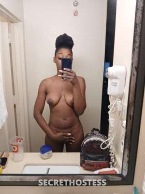 24 year old Escort in Annapolis MD slim thick and ready to play
