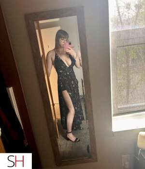 20Yrs Old Escort 180CM Tall Niagara Region Image - 1