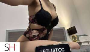 26 year old Escort in Kitchener Pretty, Petite, and Ready to Play!! Let’s Get Wet &amp