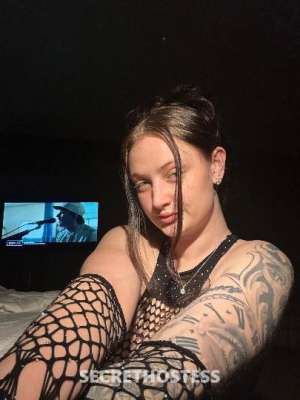 22 year old Escort in Play w my pink pussy offer outcalls and cardate
