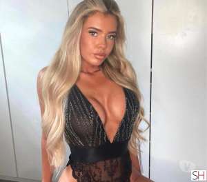 24 year old Latino Escort in Baker Street W1 London Bella Experience???NEW IN TOWN!, Independent