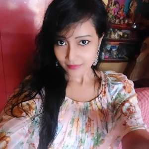 Pinky, escort in Dhaka