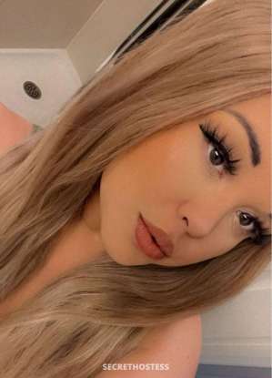 blonde busty party girl! low restrictions! Limited Time in Cambridge