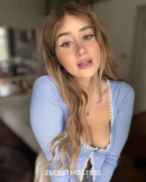 I’m available and down for hookup and good sex in Oxford