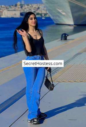Noraa, Independent in Istanbul