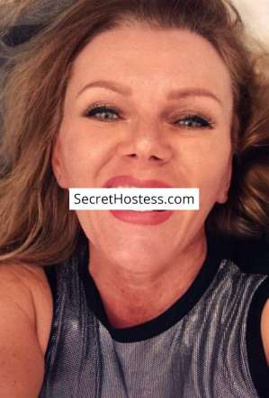 52 year old Caucasian Escort in Budapest Sylvia, Independent