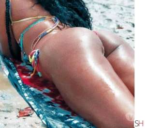 21 year old Black Escort in Alagoinhas Bahia Morena cacheada