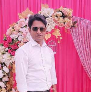 Srabon, escort in Dhaka
