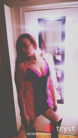 30 year old Caucasian Escort in Kamloops Ember Reign - Sexy Insatiable Nympho