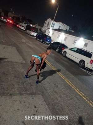 18 year old Escort in Los Angeles CA .INCALL HURRY Petite sexy laylay here wet ready to play