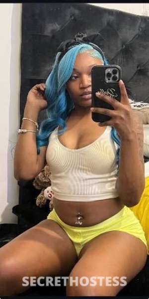 21 year old Escort in Chicago IL incalls &amp; outcalls