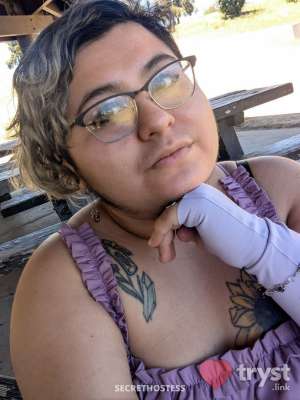 Fae Knight - Cutie looking to have fun in Visalia CA