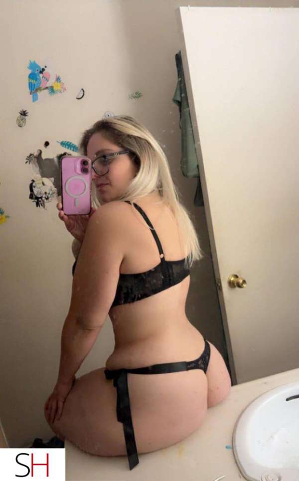 25Yrs Old Escort Size 8 Guelph Image - 1