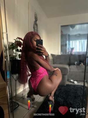 CoCo - Sexy &amp; Petite in Bakersfield CA