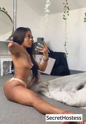 24 year old Escort in Houston TX Escort model WET FAT SQUIRTER PUSSY, Houston