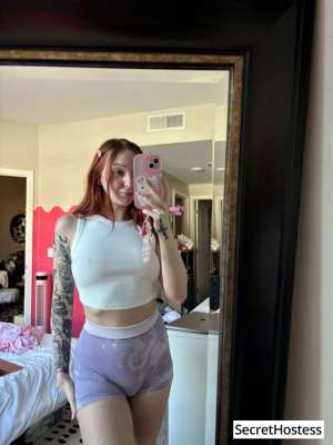 25 year old Escort in Edmonton Escort model Jess, Edmonton