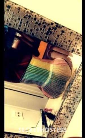 31 year old Escort in Des Moines IA Your chocolate Fantasy ?... specials