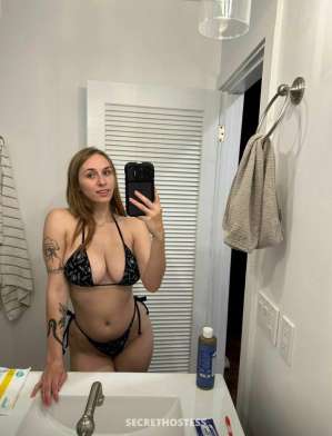 Taylor 35Yrs Old Caucasian Escort Brown C Cup Size 9 167CM  in Harrisonburg VA