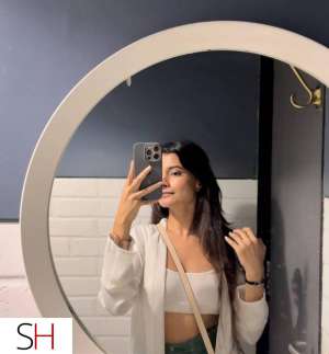 22 year old Indian Escort in Ottawa Indian punjabi girl available for service text me on WhatsAp