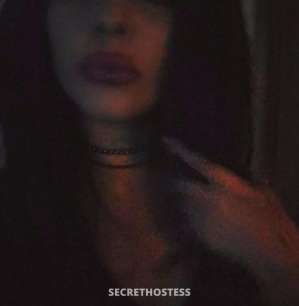 25 year old New Zealander Escort in Cairns soo whose around im bored, Cairns