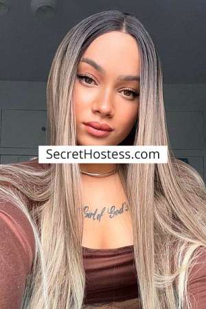 27 year old Latin Escort in London Barcela