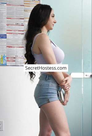 25 year old Caucasian Escort in Skopje Kamilia, Agency