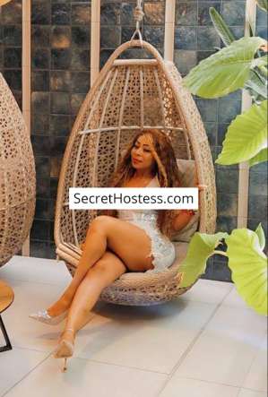 Rihanna, Independent in Msida