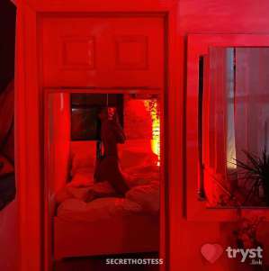 Niyah - Come Relax w Me in Pasadena CA