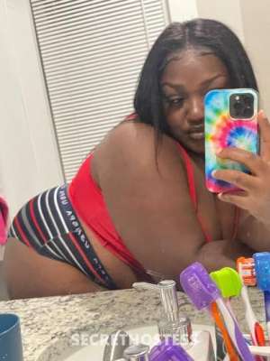 21 year old Escort in Auburn AL come splash in this thick clap back
