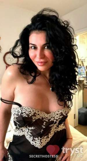 Valentina Ricci - An Exclusive Upscale Pornstar in San Francisco CA