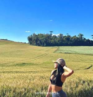 beautiful young brazilian girl in toronto / No fake in Burlington