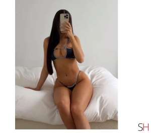 22 year old Escort in Manchester Chiara.STYLISH.PARTY GIRL.LUXURY.., Independent