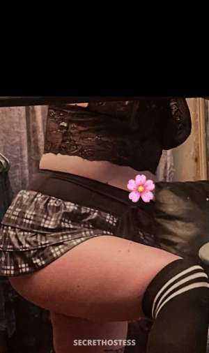 35 year old Caucasian Escort in Moncton Let’s play. Don’t be nervous il take over. No 1 under 30