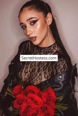 Nadine, Agency 22 year old Escort in London