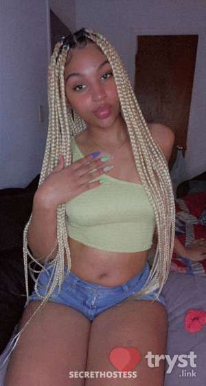 Tink 23Yrs Old Escort 174CM Tall Schaumburg IL Image - 3