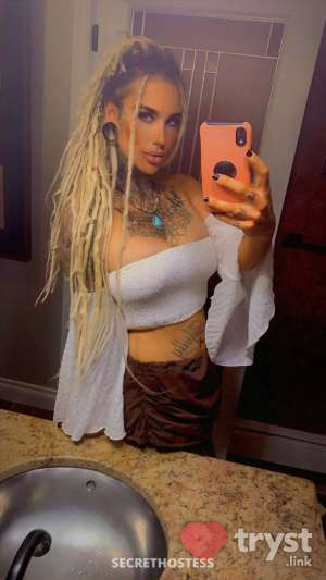 30 year old Caucasian Escort in Kelowna Blake Addison - Tall, tanned, funny MILF