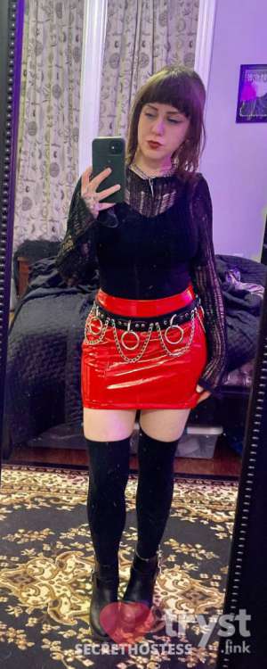 Lily Thorne in Pittsburgh PA