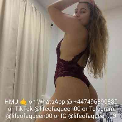 28 year old British Escort in Surrey I’m available for meetup in Surrey