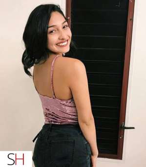22 year old Indian Escort in North York Hot indian girl available for incall or outcall