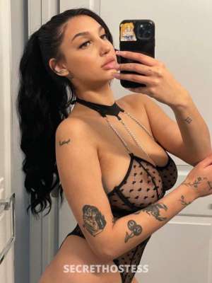 Meet a sexy and horny beautiful escort in Chicago Falls IL