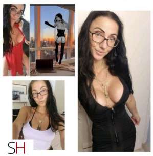 42Yrs Old Escort 154CM Tall Winnipeg Image - 0