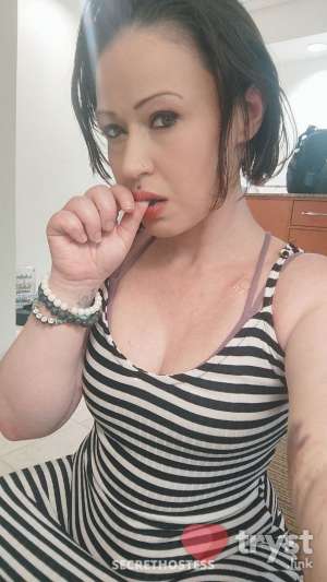 Nicky - The real deal--- AVAILABLE in Charlotte NC