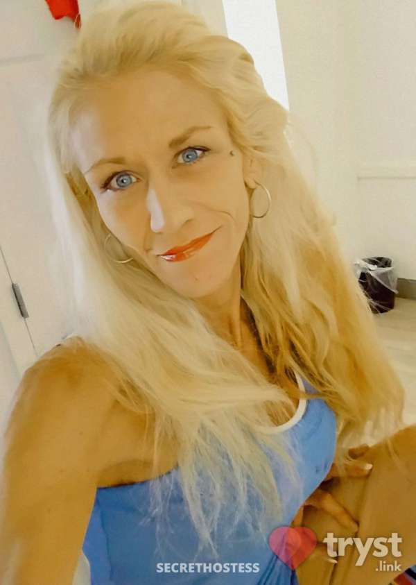 40Yrs Old Escort 167CM Tall Fort Myers FL Image - 0