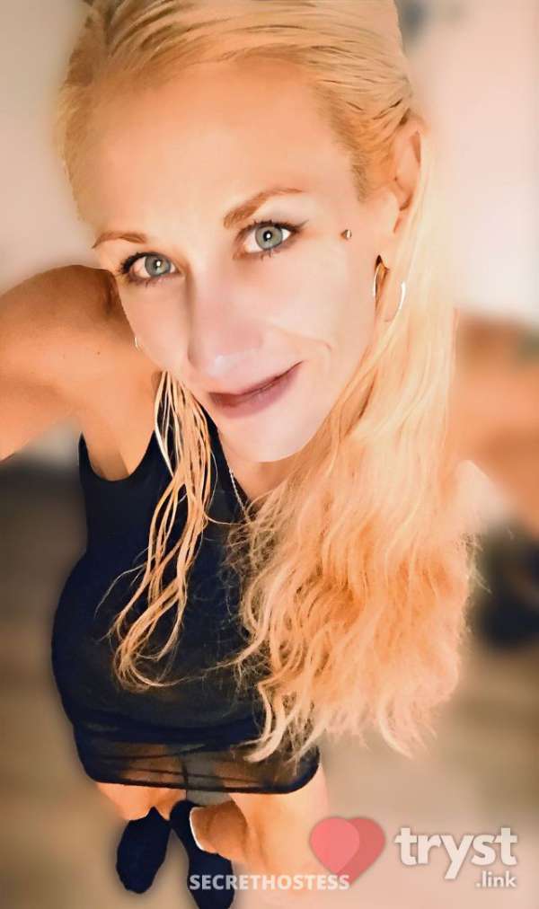 40Yrs Old Escort 167CM Tall Fort Myers FL Image - 9