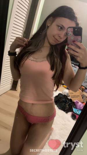 20 year old Escort in Garden City NY Skyler - Let me be your fun tonight