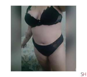 24 year old White Escort in Cariacica Espirito Santo Brendinha BOQUETEIRA MAMO SEU PAU ATÉ SAIR LEITINHO