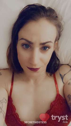 Stacey - The perfect getaway in Fairfax VA