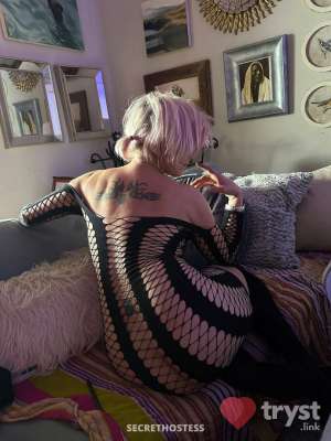 30 year old White Escort in Hollywood FL Londin - Sexy and Smart