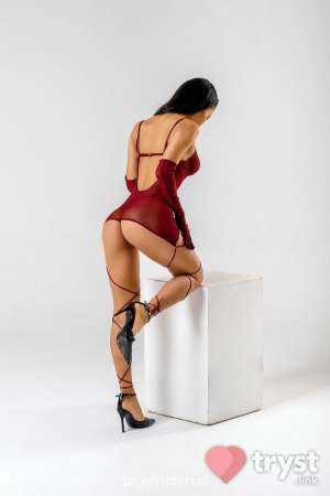 Viktoria - MKE Duo with LILY in New York City NY