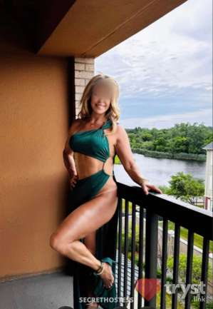 Anabelle - Seductive &amp; Passionate in Newark NJ